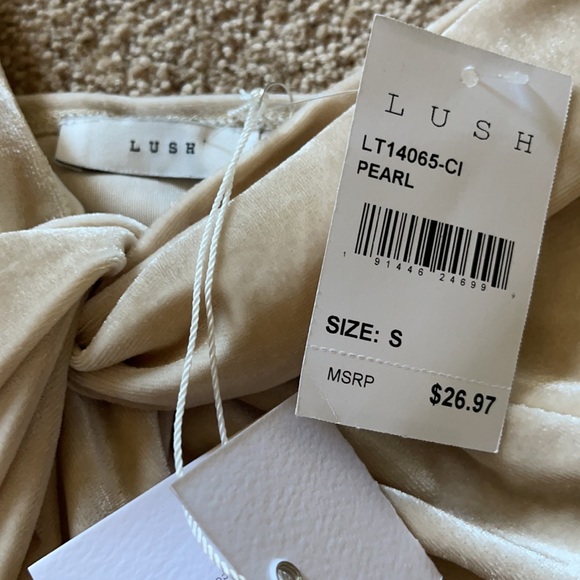 NWT Velvet bodysuit - Picture 2 of 2